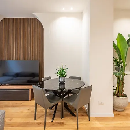 Mimar Porta Venezia Luxury 아파트